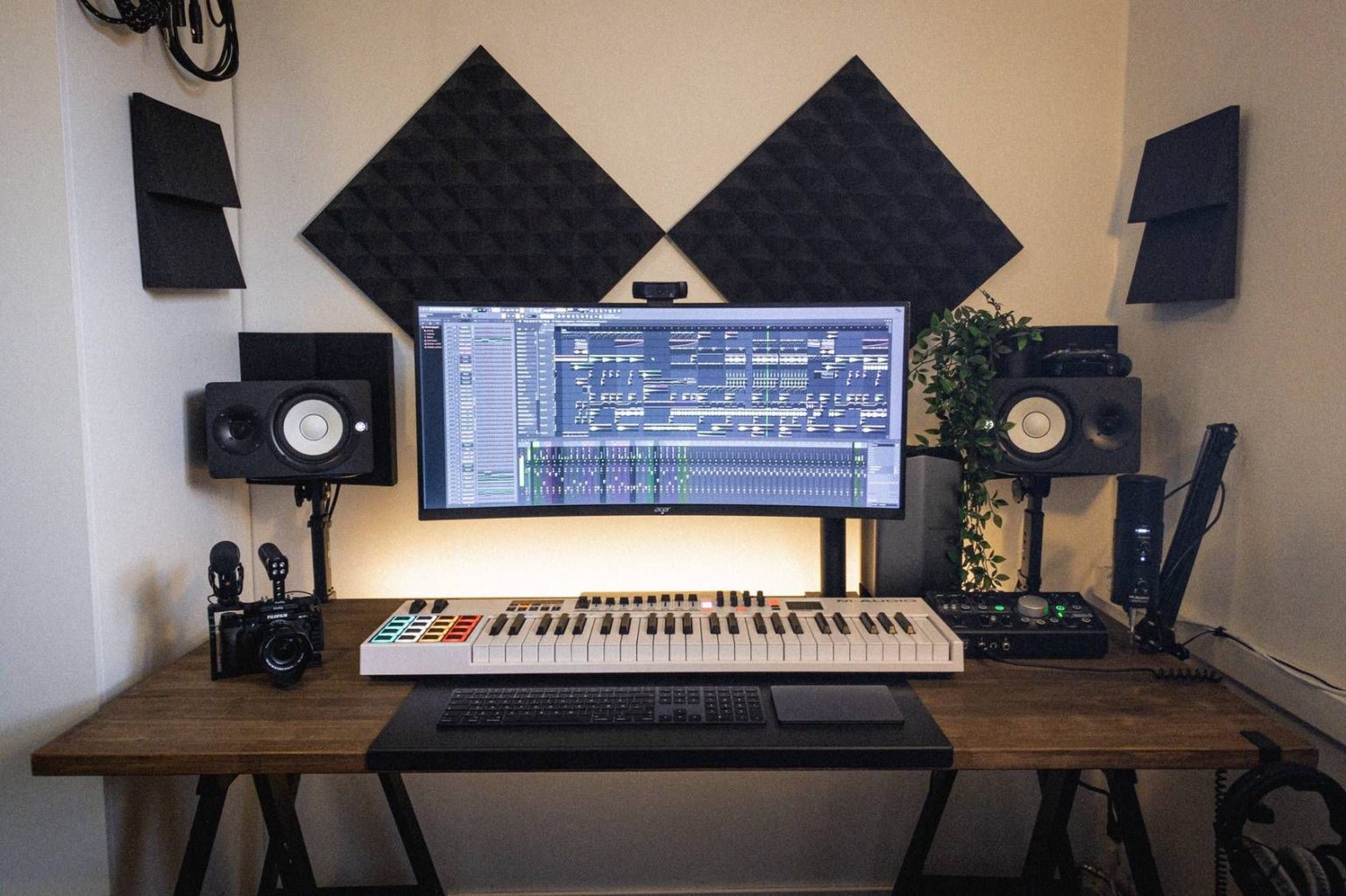 How to Choose the Best PC for Music Production Famous Beats